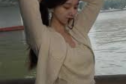 董宇辉公开回应恋情传闻女方身份真相大白也许跟你想不太一样