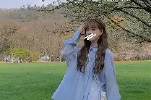 知名网红人设彻底崩塌！打着爱国旗号捞金豪掷六百万悄悄移民