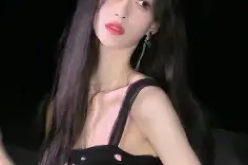 明星卖羽绒服被打假！本人致歉：会先为粉丝全额退款
